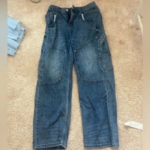 Urban BDG Cargo jeans size 27